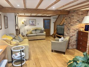 Photo 11- click for photo gallery